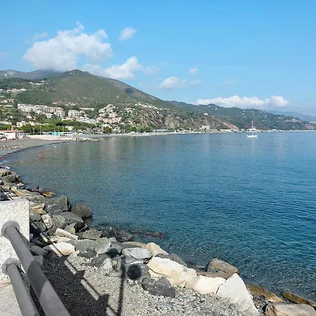 Casa Elena - Arenzanohost Apartmán
